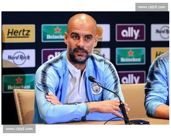 赫拉芬贝赫双冠誓言：欧冠与橙衣军团冠军，我的终极追求！