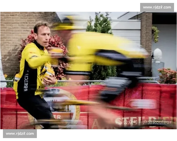 耐克重返职业车坛，携手维斯马车队开启环法新征程